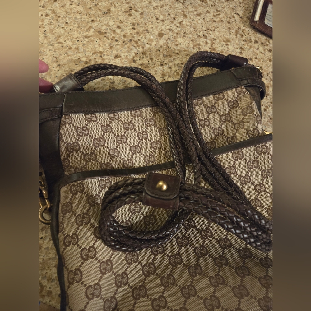 Authentic Gucci Crossbody